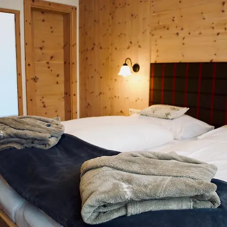 Birg 1414 * Warth (Vorarlberg)